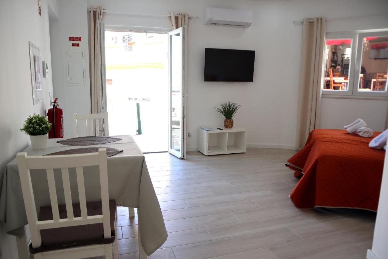 Solria Alvor Apartment Екстериор снимка